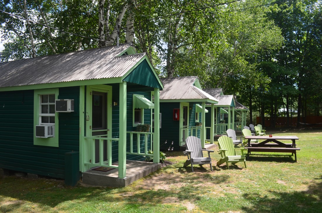 Rowe's Adirondack Cabins of Schroon Lake Great for Fishing ...